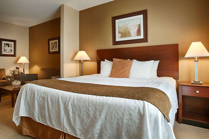 Room 2 of 15