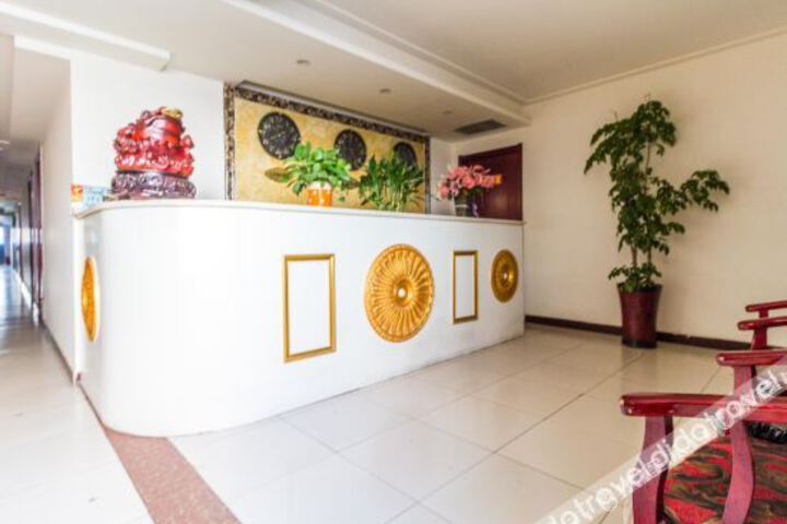 Hotel Interior 7 of 18