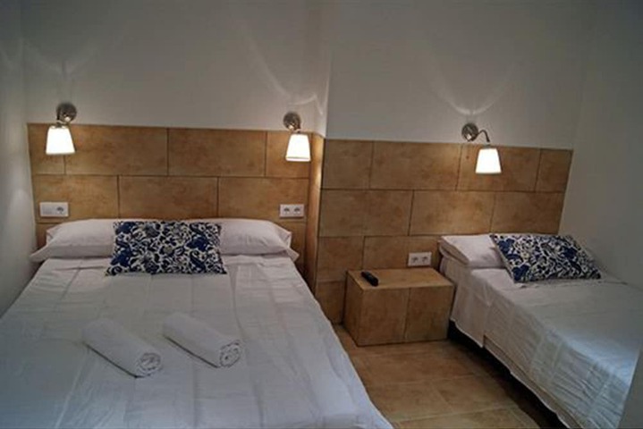 Room 10 of 57