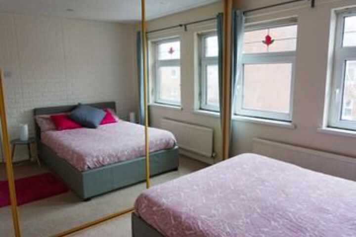 Room 9 of 26
