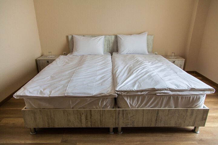 Room 15 of 20