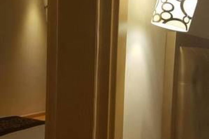 Room 21 of 46