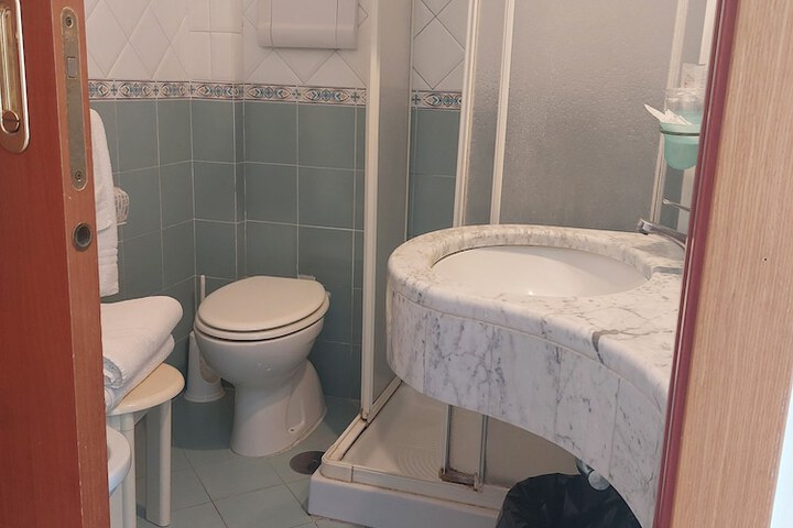 Clean Restrooms