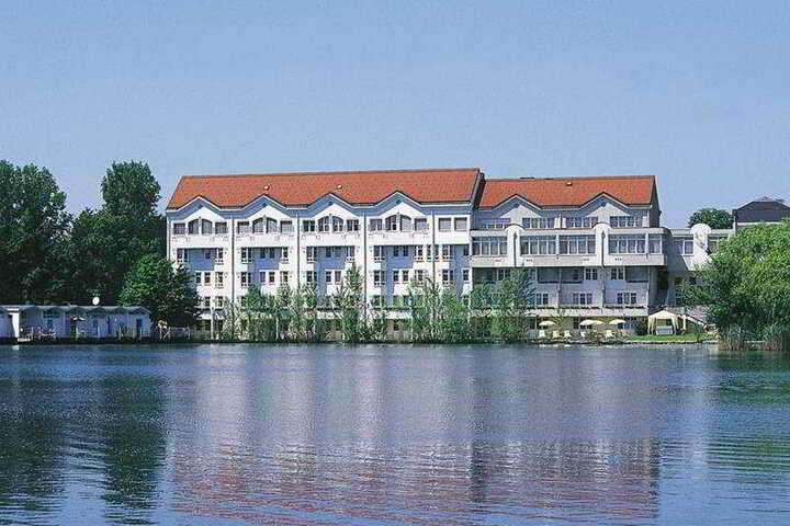 HB1 SEEHOTEL BOECK BRUNN