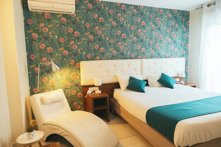 Room 16 of 59