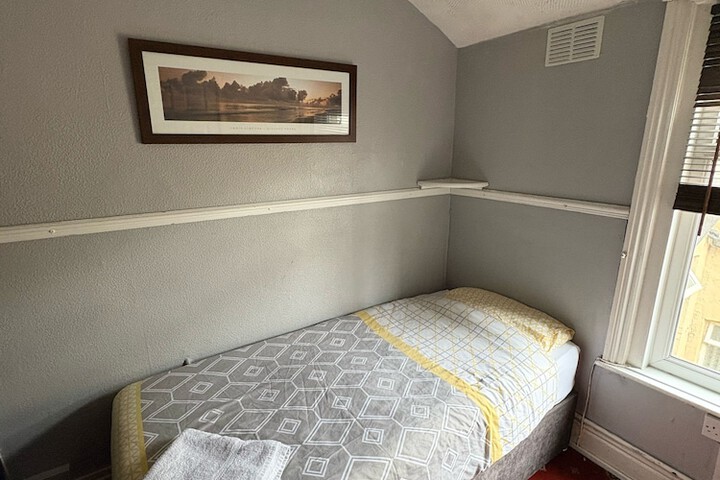 Room 21 of 41