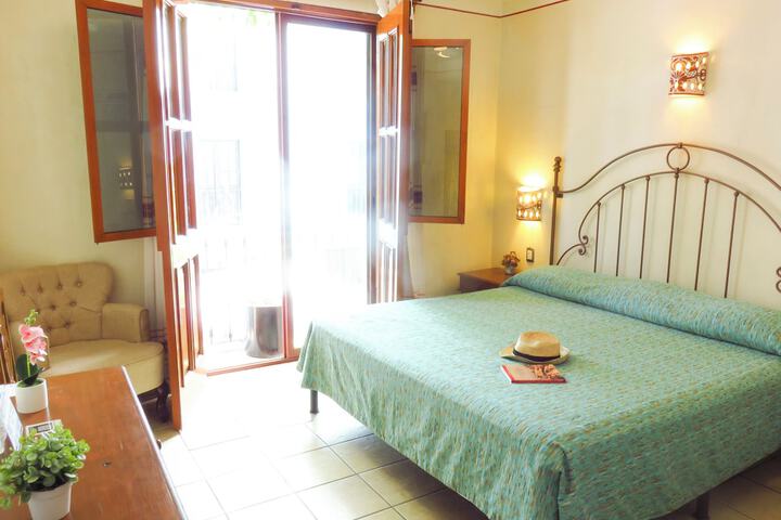 Room 16 of 31
