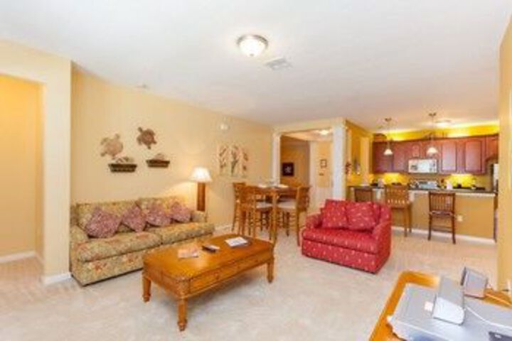 3 BR & 2 Bath Premium Lakeview Apartment l 1004