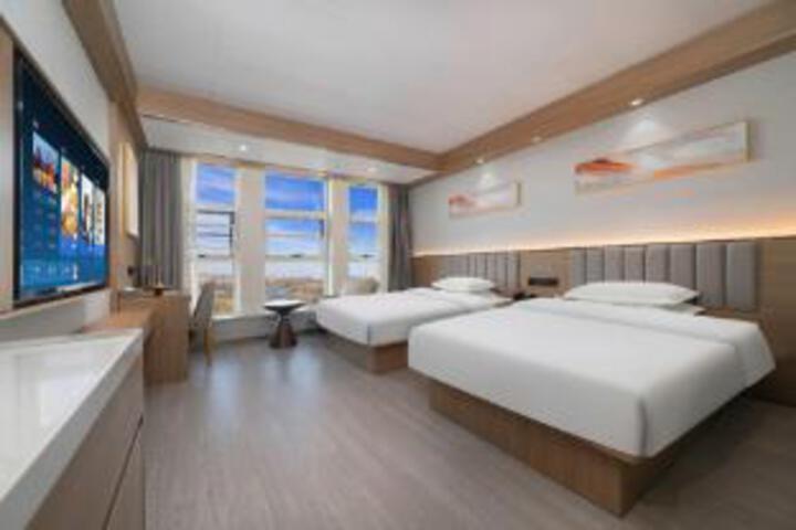 Room 16 of 17
