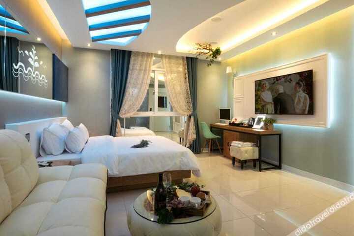 Room 187 of 222