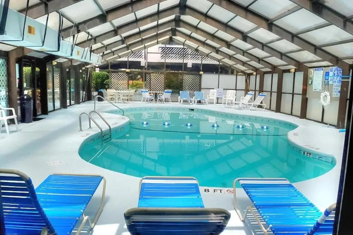 Pool 9 of 14