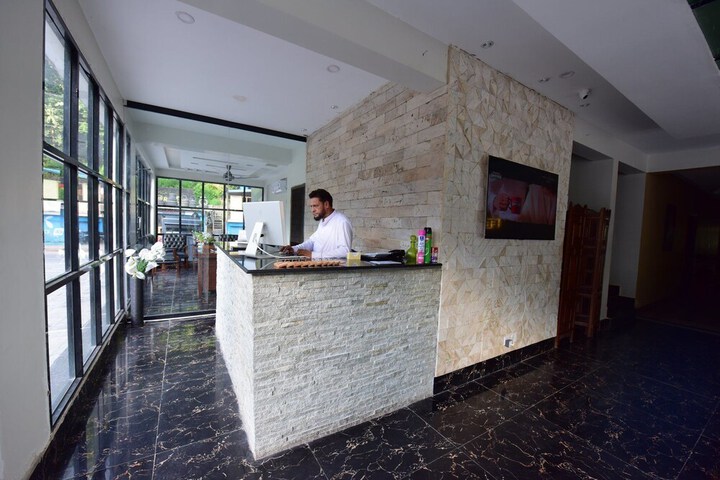 Hotel Interior 4 of 36