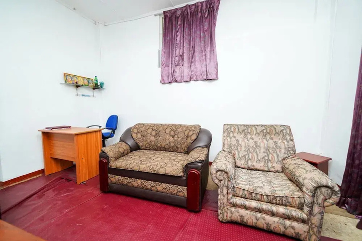 Room 2 of 11