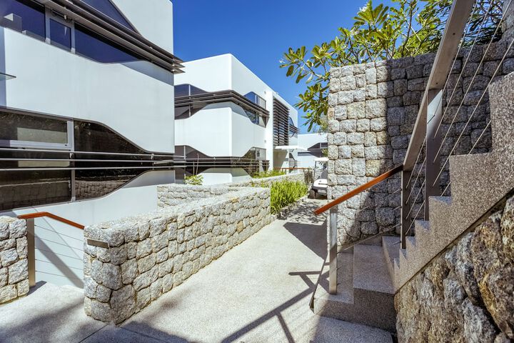 Hotel 194 of 208