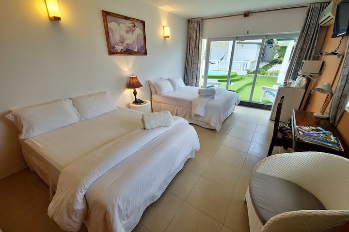 Photo of Adonai Hotel Boutique