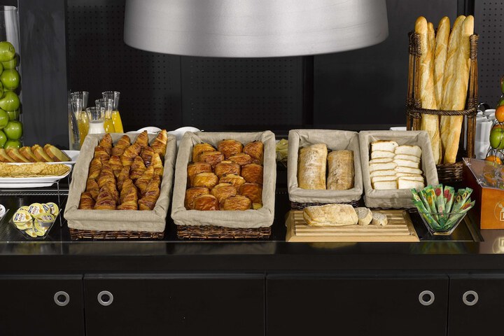 Dining Photos