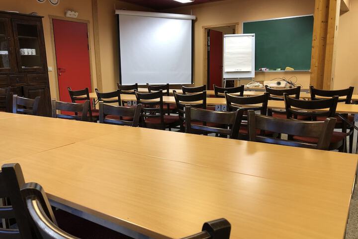 Meeting 60 of 76