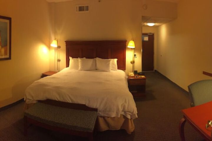 Room 13 of 78