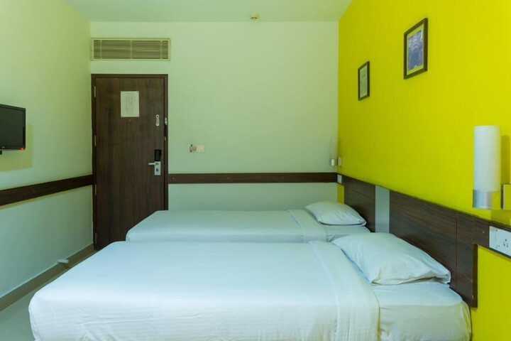 Room 14 of 39