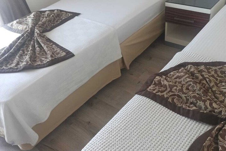 Room 10 of 55