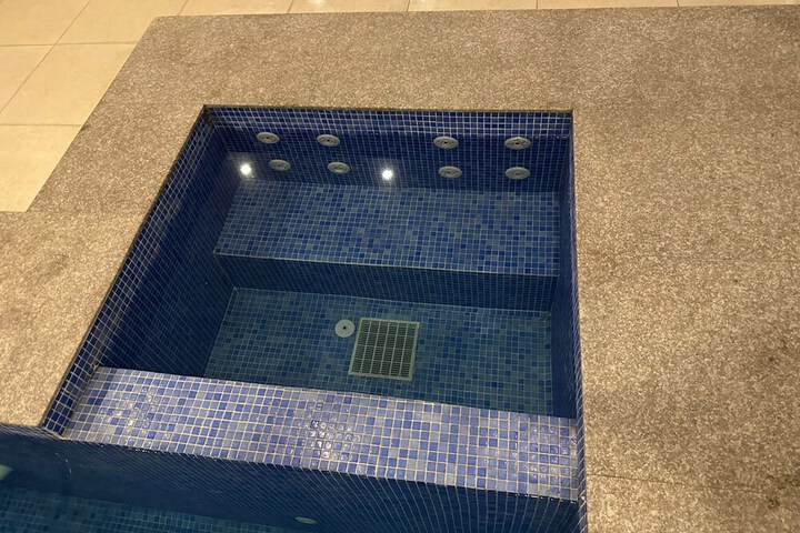 Pool 34 of 47