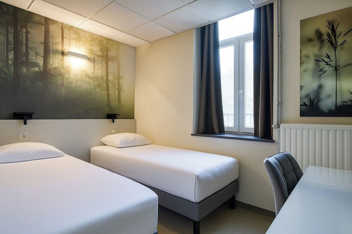 Room 5 of 55