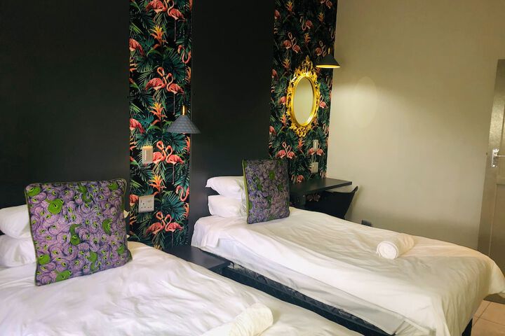 Room 132 of 241