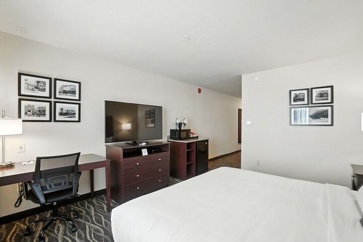 Room 46 of 109