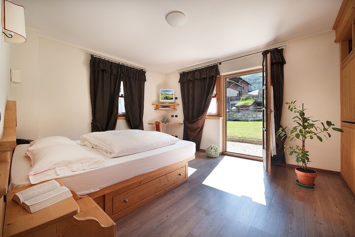 Room 10 of 59