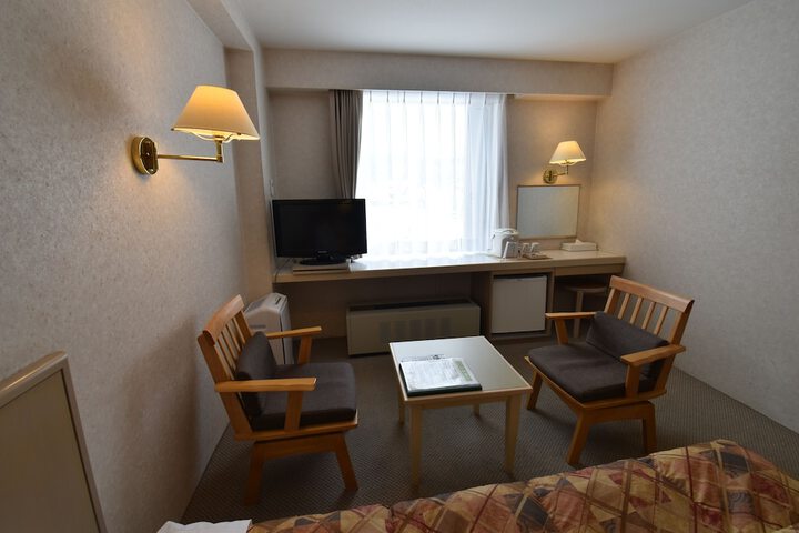 Room 11 of 116