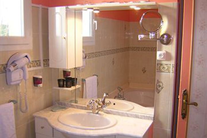 Bathroom Interior Photo