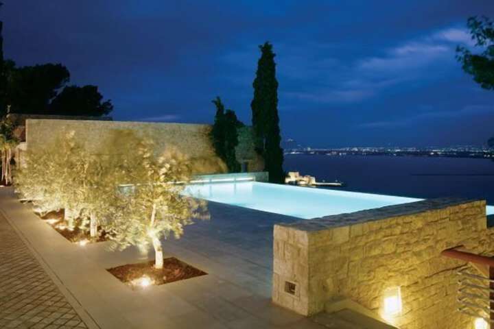Pool 42 of 54