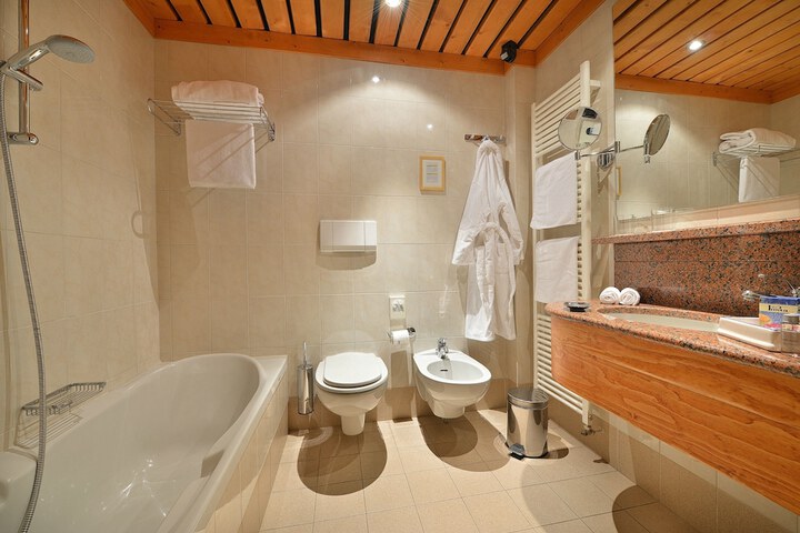 Bath Interior