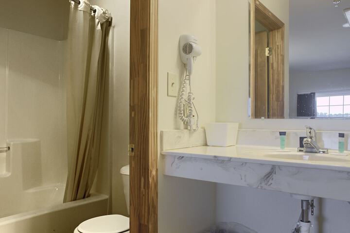 Room 15 of 20