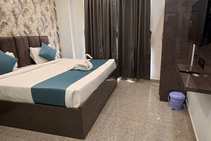 Room 29 of 42