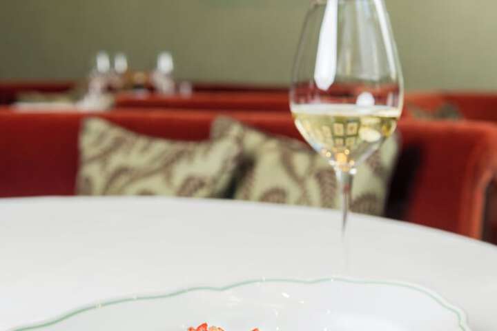 Dining 122 of 191