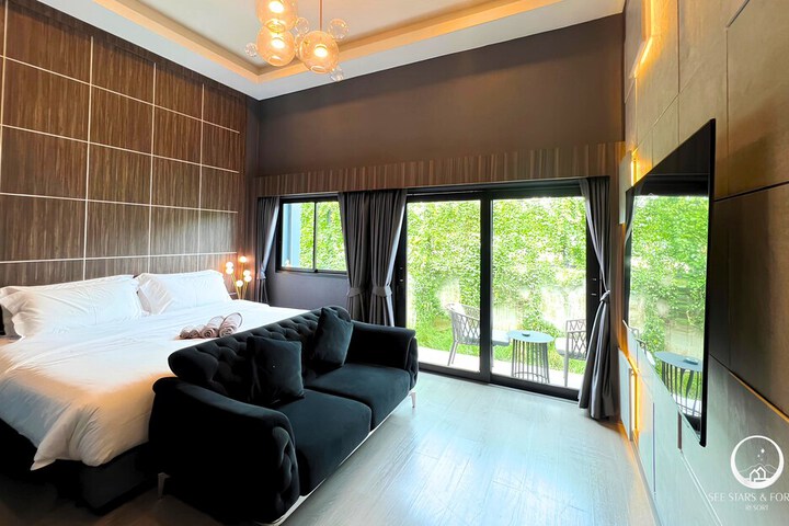 Room 38 of 255
