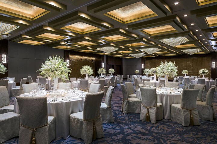 Ballroom/Hall 79 of 110