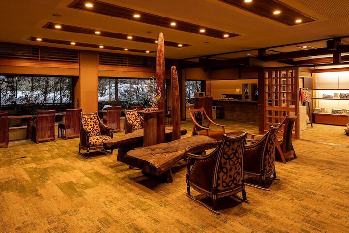 Hotel Lobby