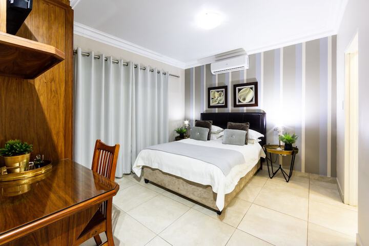 Room 28 of 63