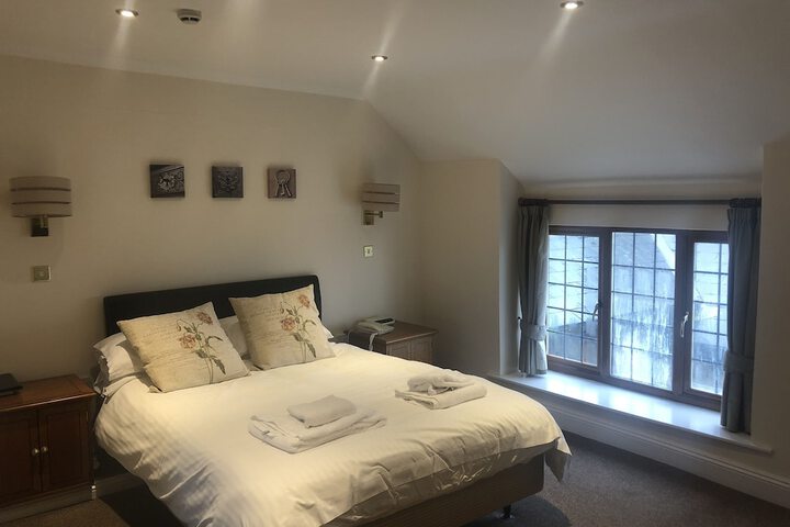 Room 7 of 30