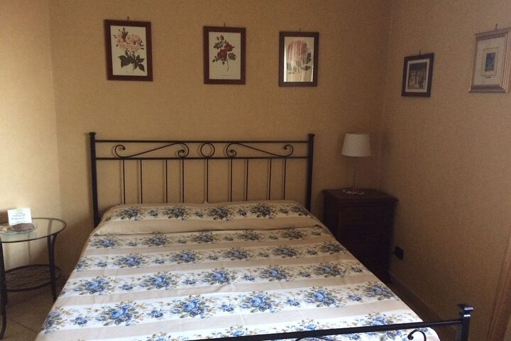 Room 4 of 29
