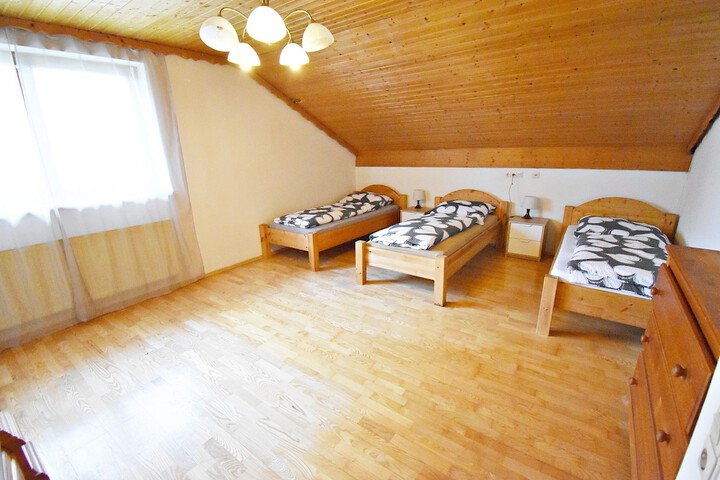 Room 61 of 86