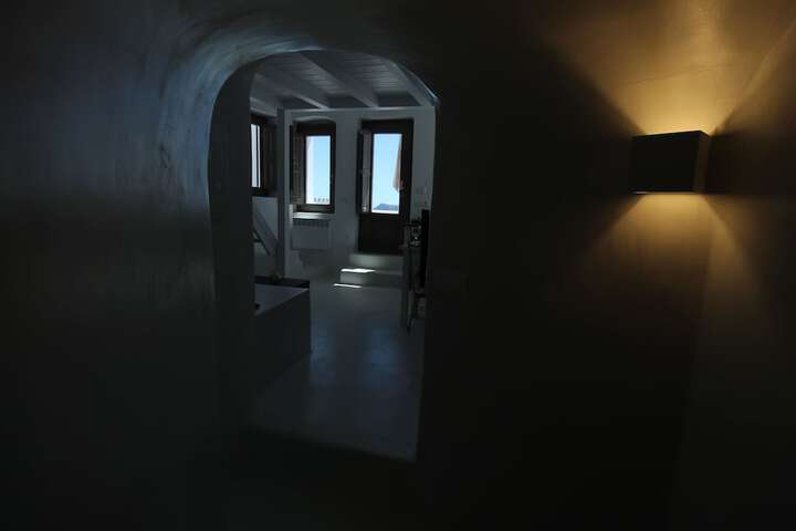 Room 28 of 65