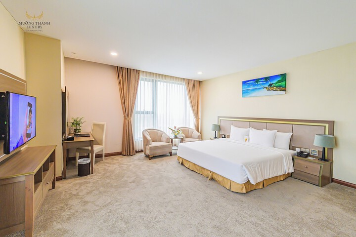 Room 8 of 84