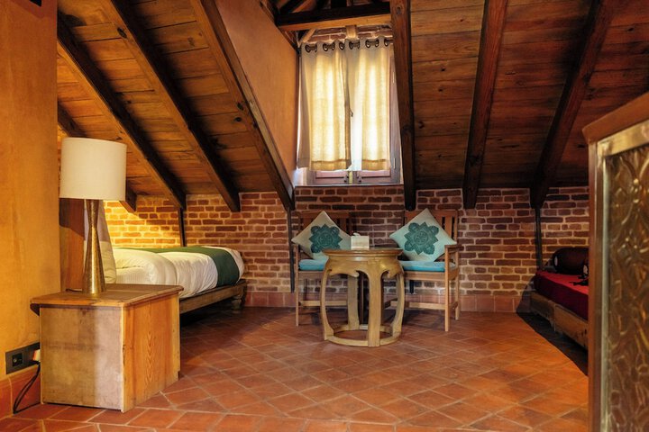 Room 8 of 35