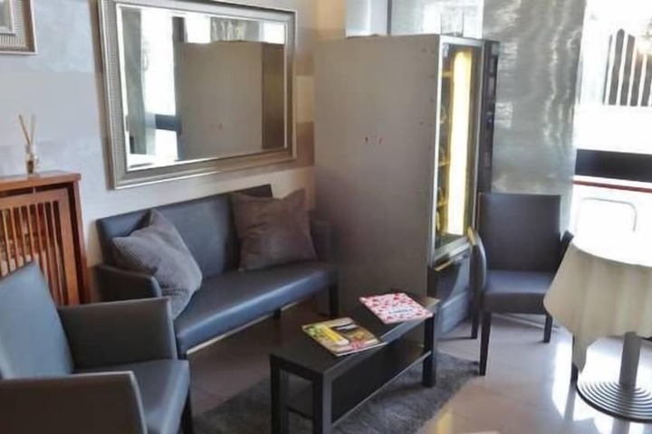 Guest Lobby