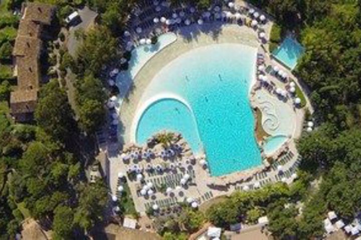 Pool 171 of 228