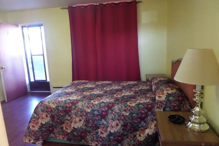 Room 7 of 43