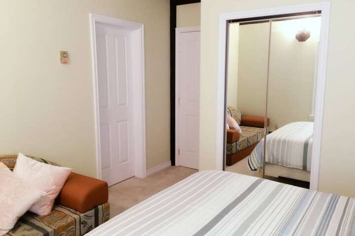 Room 6 of 60